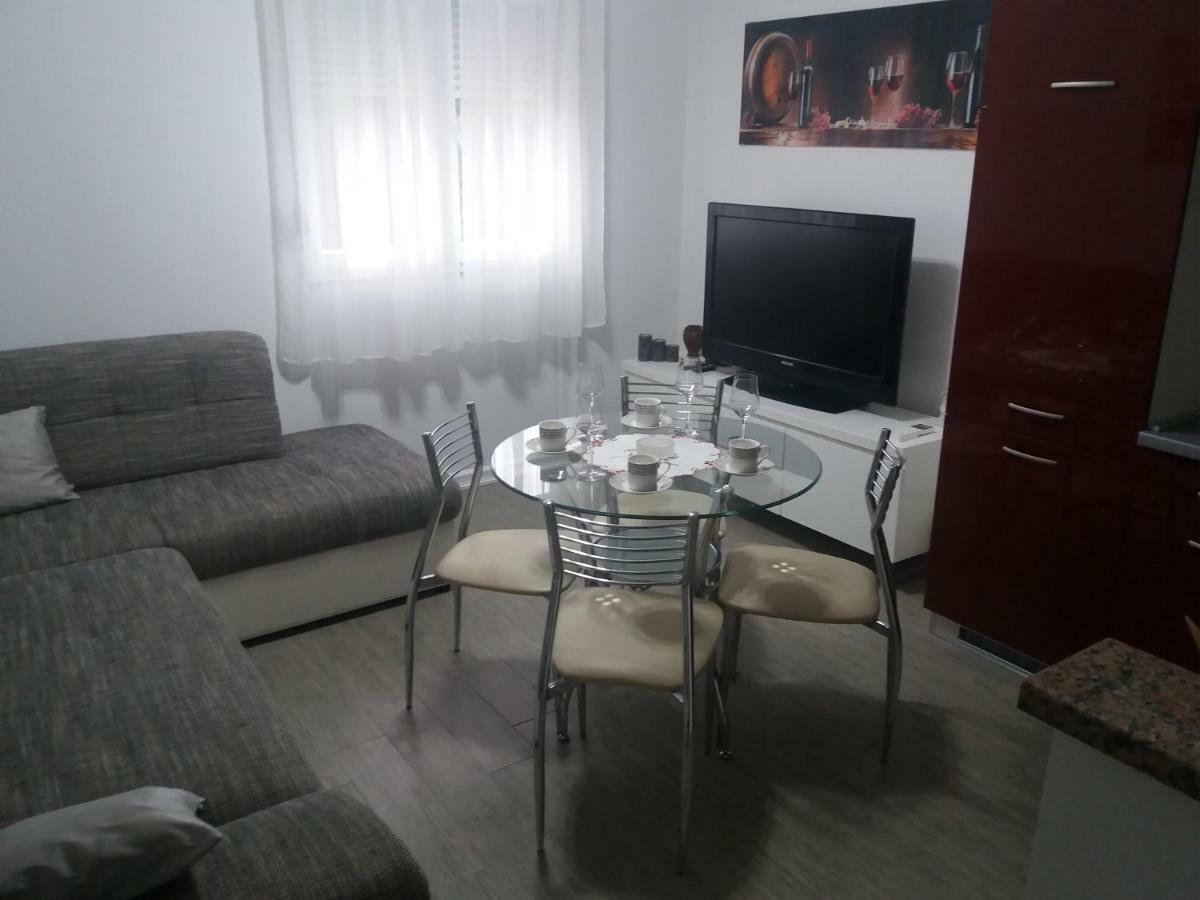 Ankica Apartment Zadar Bagian luar foto